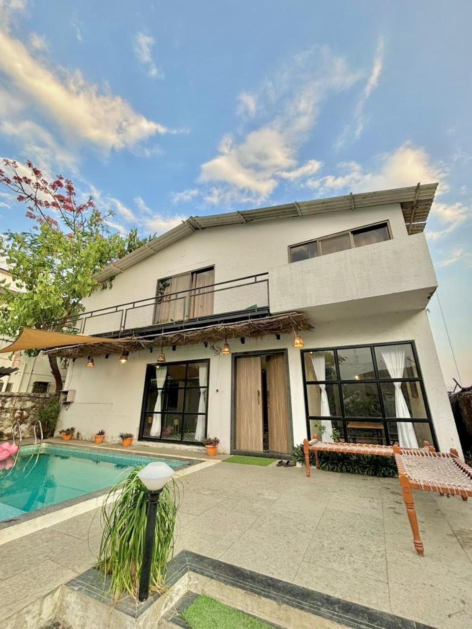 Makaan At Lonavla - 4Bhk Private Pool Villa In Lonavla Екстериор снимка